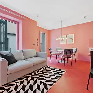 https://crazy-43sqm-3room-maisonette-apt-near-center.find-berlin-hotels.com